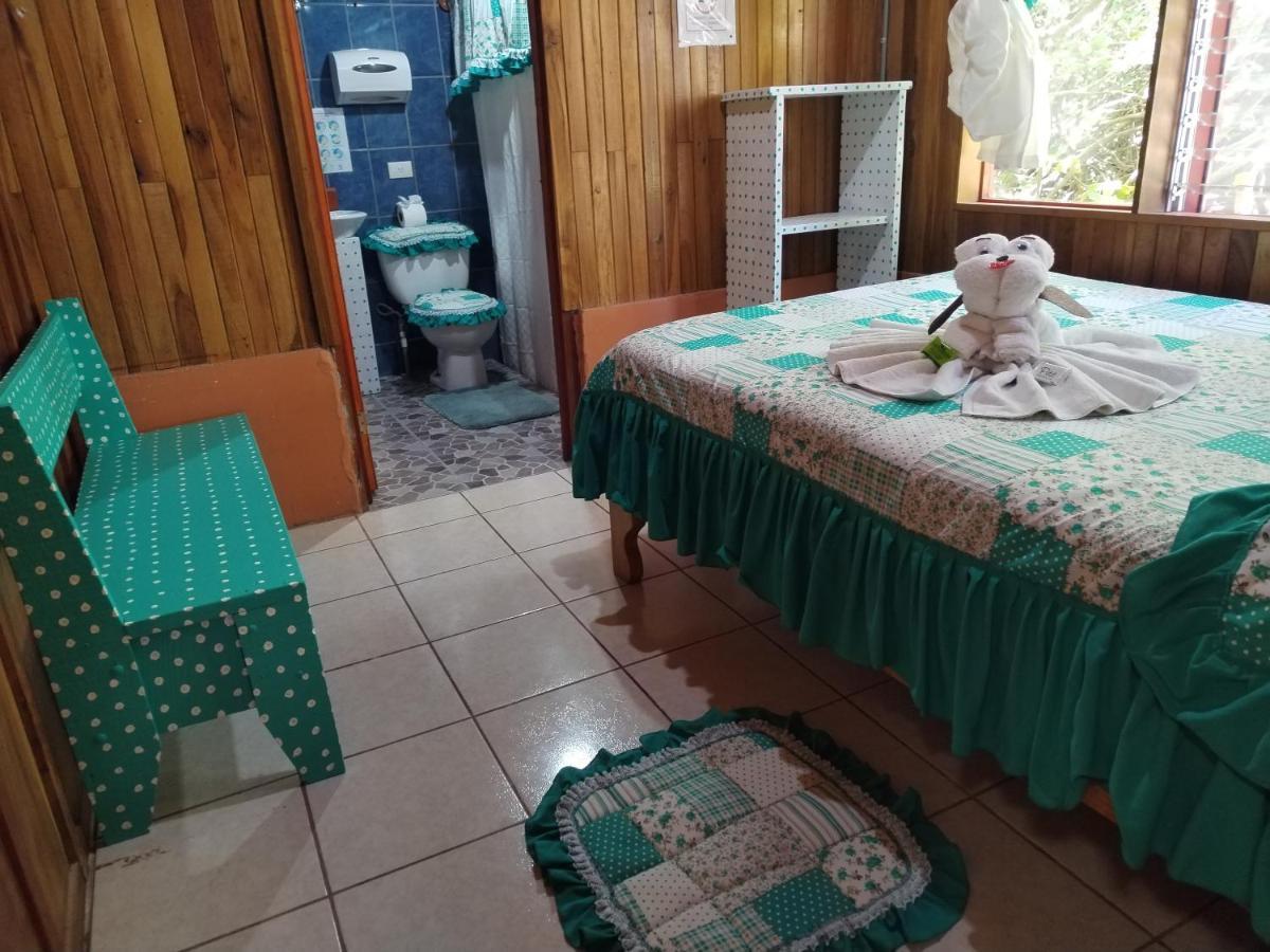 Pension Y Cabinas Colibri B&B Costa Rica Монте-Верде Экстерьер фото