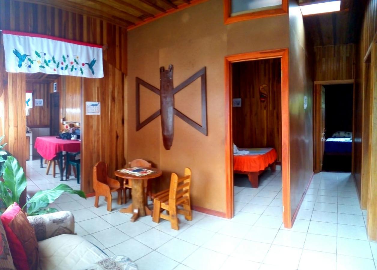 Pension Y Cabinas Colibri B&B Costa Rica Монте-Верде Экстерьер фото