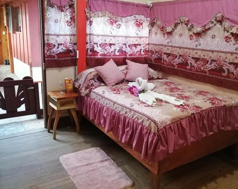 Pension Y Cabinas Colibri B&B Costa Rica Монте-Верде Экстерьер фото